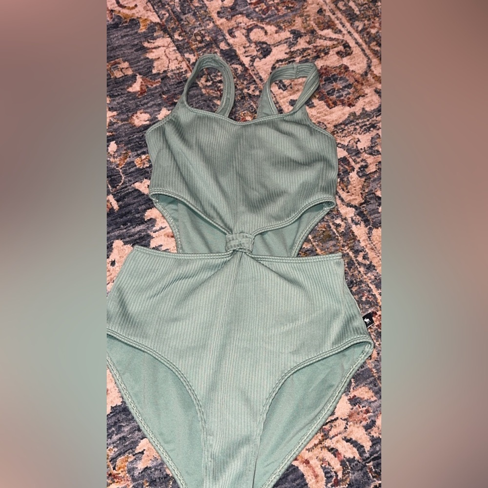 Abercrombie kids A&F girls swimwear size 13/14 one piece swim